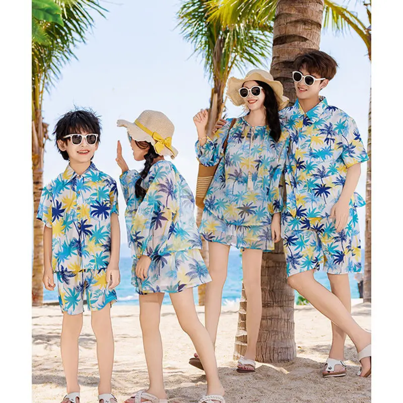 Family Vacation Look Matching  - Plant Parent Free review and price